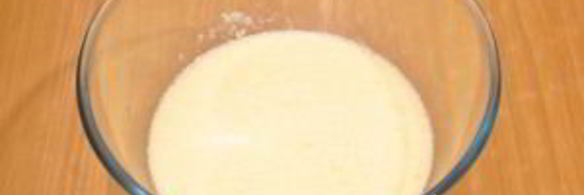 ванильное печенье с джемом и орехами