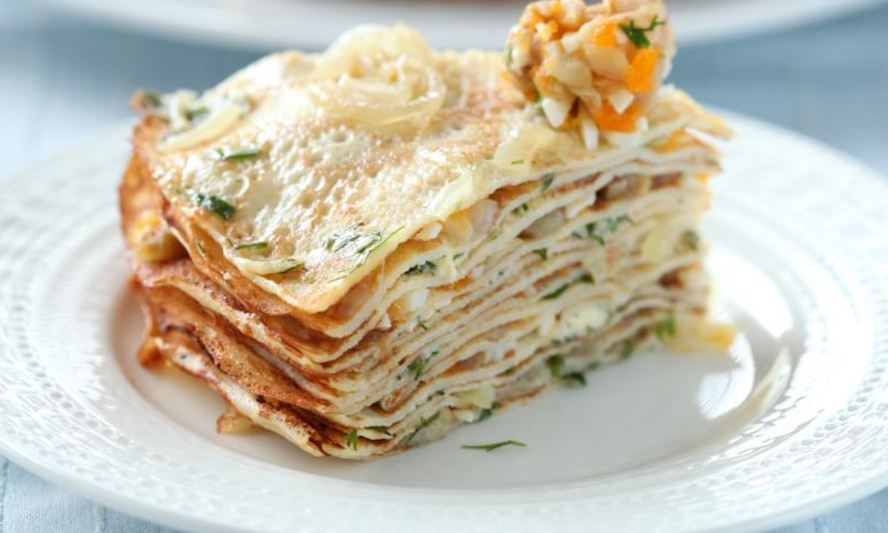 Рецепт блинного пирога закусочного