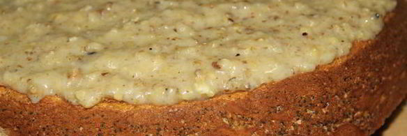 маковый пирог с ореховой глазурью