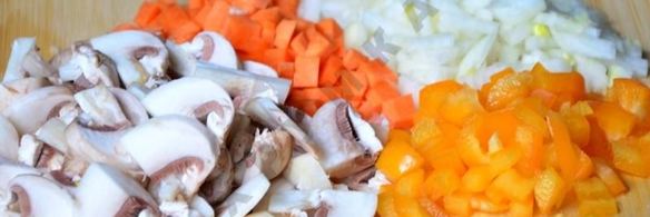 мясной пирог в горшочке