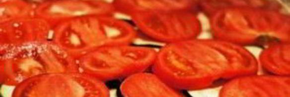 пирог из слоеного теста с сыром и баклажаном