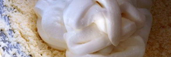 пирог с карамелизированными грушами