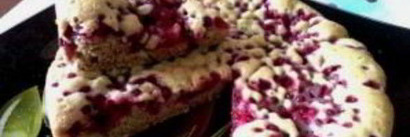 пирог с красной смородиной