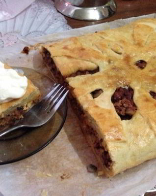 Пирог с мясом и фасолью