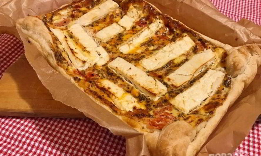 Рецепт пирога с томатами и фетой