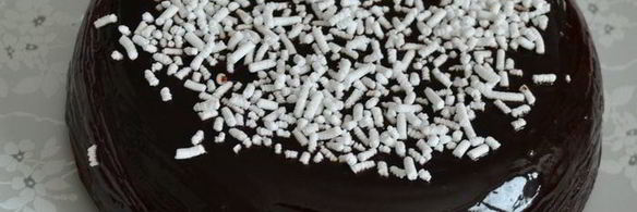 постный шоколадный пирог с овощами