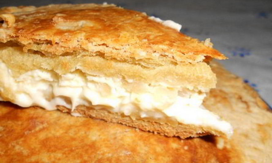 Рецепт простого пирога с плавленым сыром