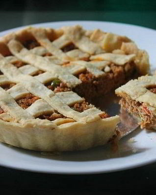 Рождественский пирог из куриного фарша