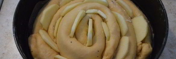 сдобный пирог с вишнями и маком