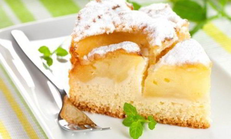 Рецепт сдобного пирога с яблоками и орехами