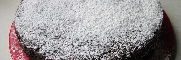 шоколадный пирог с вишней