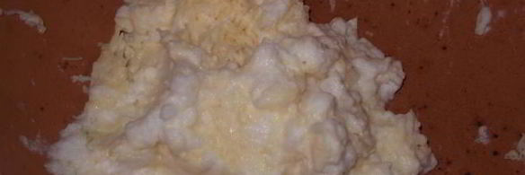 слоеный пирог под сырной шапочкой