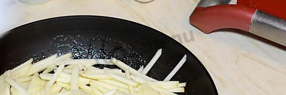 тертый пирог с творогом и яблоками