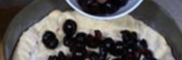 творожный пирог с черешней