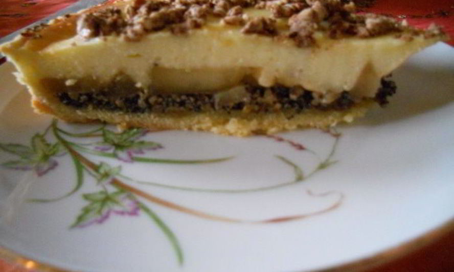 Рецепт яблочно-грушевого пирог с маком и творогом