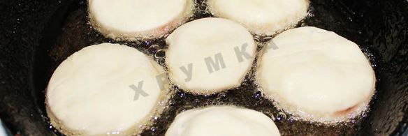 пирожки бомбочки с помидорами и сыром