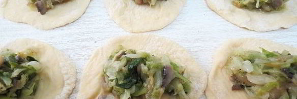 пирожки с капустой и грибами