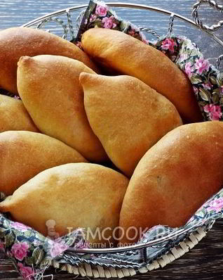 Пирожки с капустой и яйцом