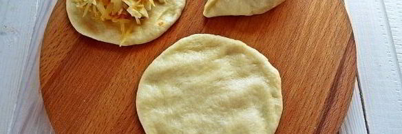 пирожки с капустой и яйцом