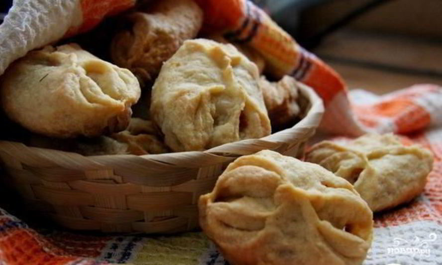 Рецепт пирожков с колбасой