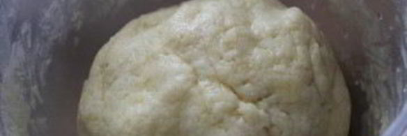 пирожки с колбасой