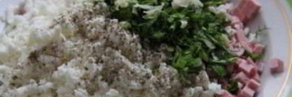 пирожки с колбасой