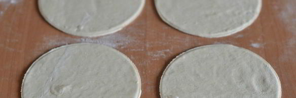 пирожки с рисом и яйцом