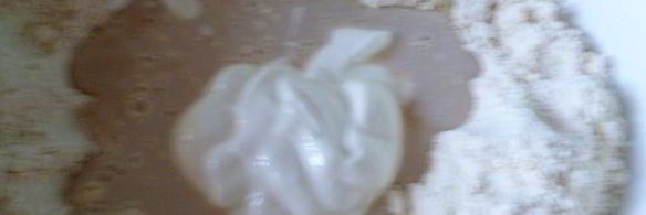 пирожки с вкусом пиццы из ленивого дрожжевого теста