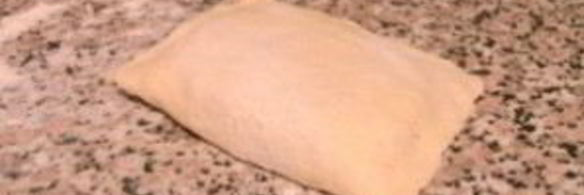 слоеные пирожки с курицей