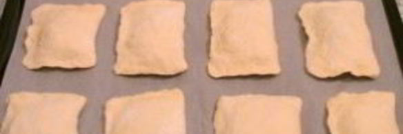 слоеные пирожки с курицей