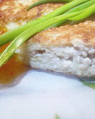 Жареные пирожки из пшенной каши с фаршем