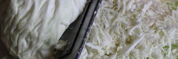 жареные пирожки с капустой