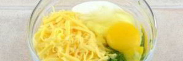 жареные пирожки с курицей