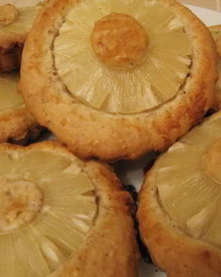 Ананасовые пирожные