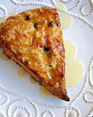 Апельсиново-смородиновые пирожные