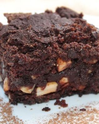 Брауни с орехами