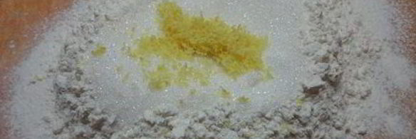 песочные пирожные с яблоками