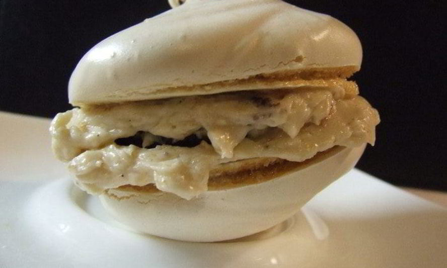 Рецепт пирожного безе с кофейным кремом и черносливом