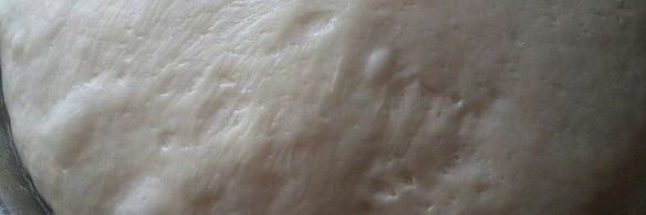 мини-пиццы крошки