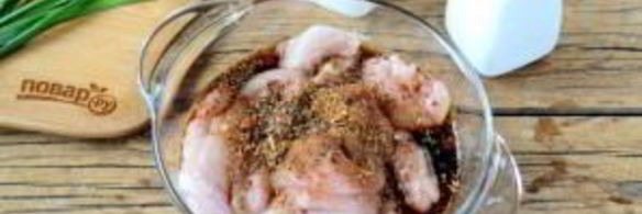 пицца из куриного филе с сыром и брокколи