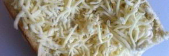 пицца маргарита на хлебе