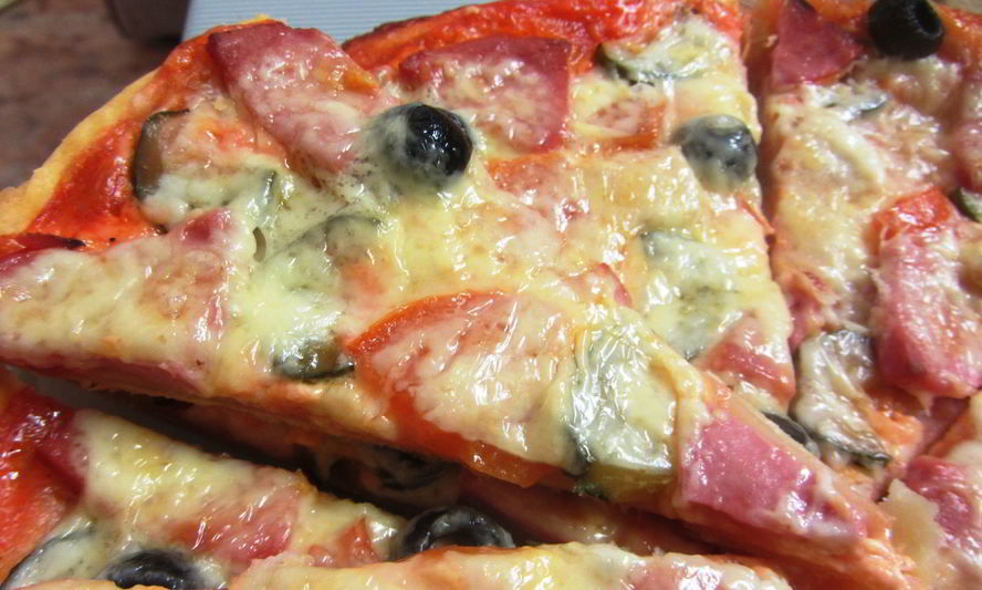 Рецепт пиццы с колбасой по-немецки