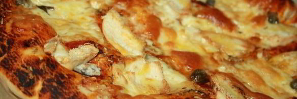 пицца с курицей и каперсами