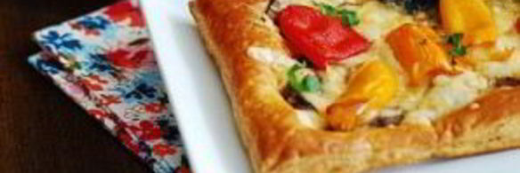 пицца с моцареллой и грибами