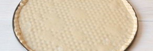 пицца с солеными огурцами