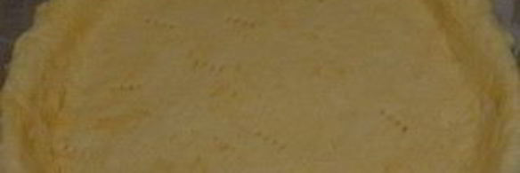 пицца с сосиской и помидорами