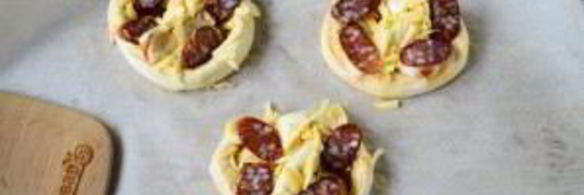 пицца в стиле брецель