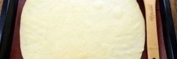 тонкая пицца на дрожжевом тесте