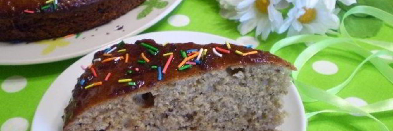 Постная коврижка с вареньем