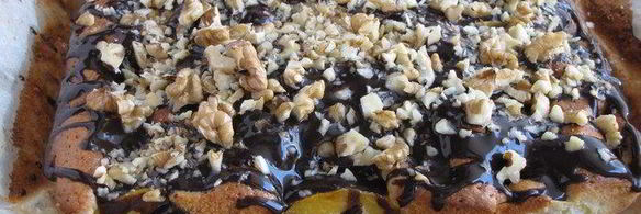 фруктовая шарлотка с шоколадной глазурью